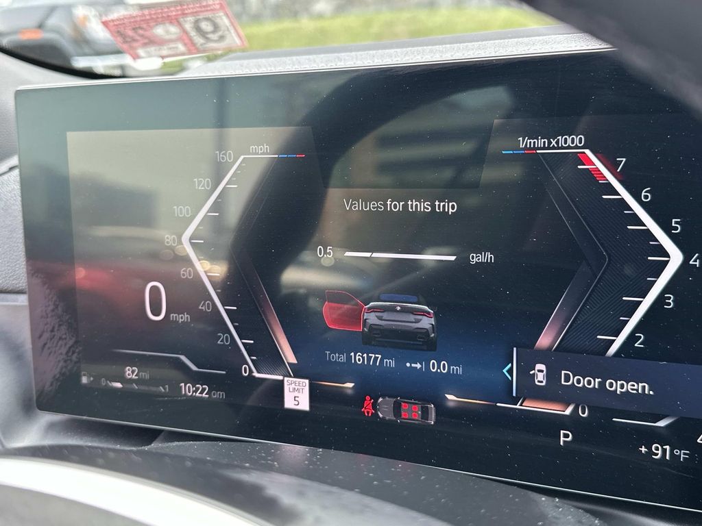 Used 2024 Gray Metallic BMW M440i xDrive image 26