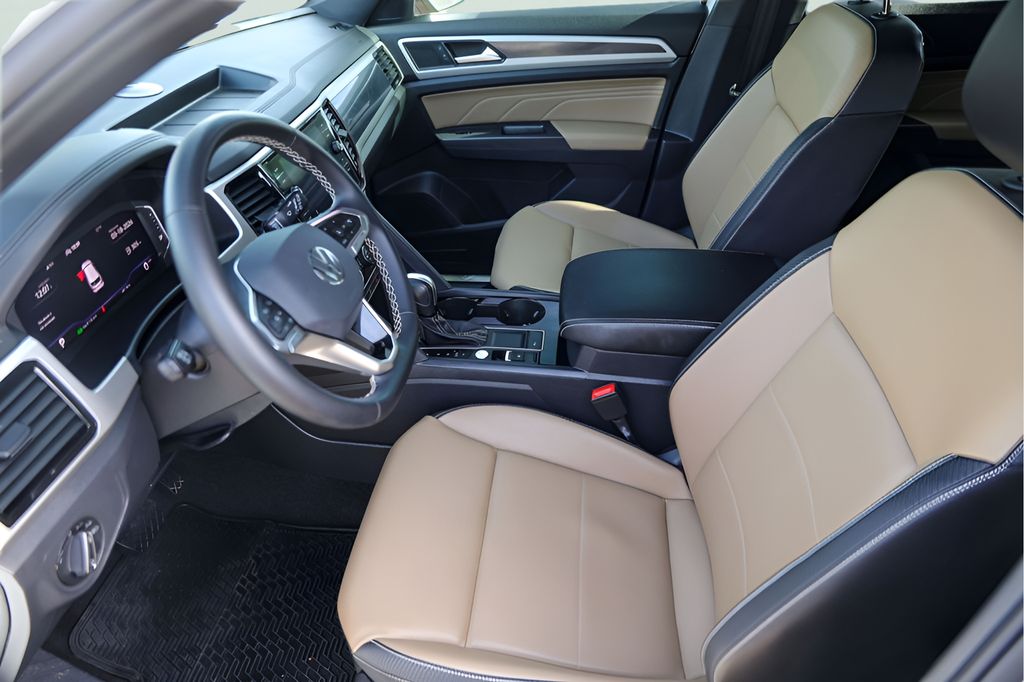 Used Car 2023 Volkswagen Atlas Cross Sport  2.0t Se W/technology For Sale Under $30,000 In Austin, Texas