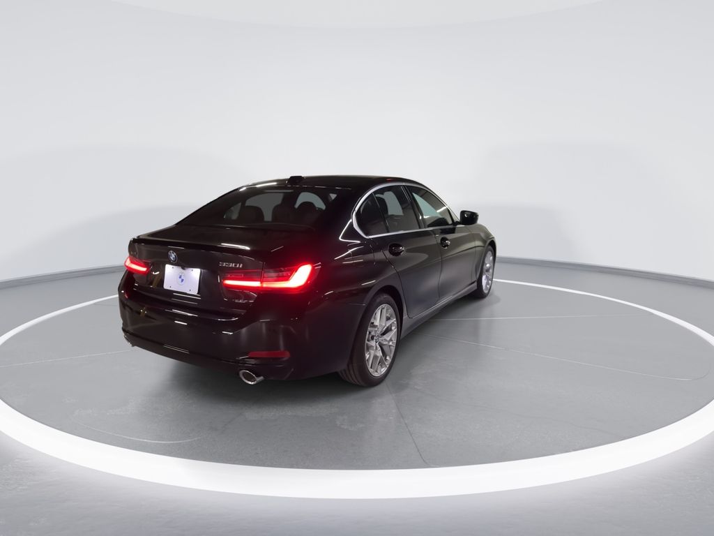 Thumbnail: 2025 BMW 3 Series - 7