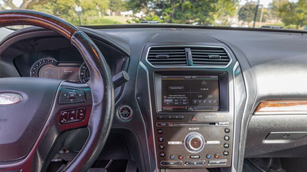 Used 2016 Ford Explorer Platinum 4D Sport Utility