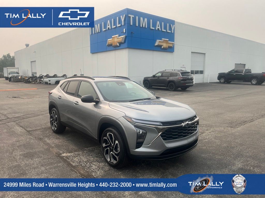 Sterling Gray Metallic 2026 Chevrolet Trax SUV / Crossover Front-Wheel Drive 6-Speed Automatic