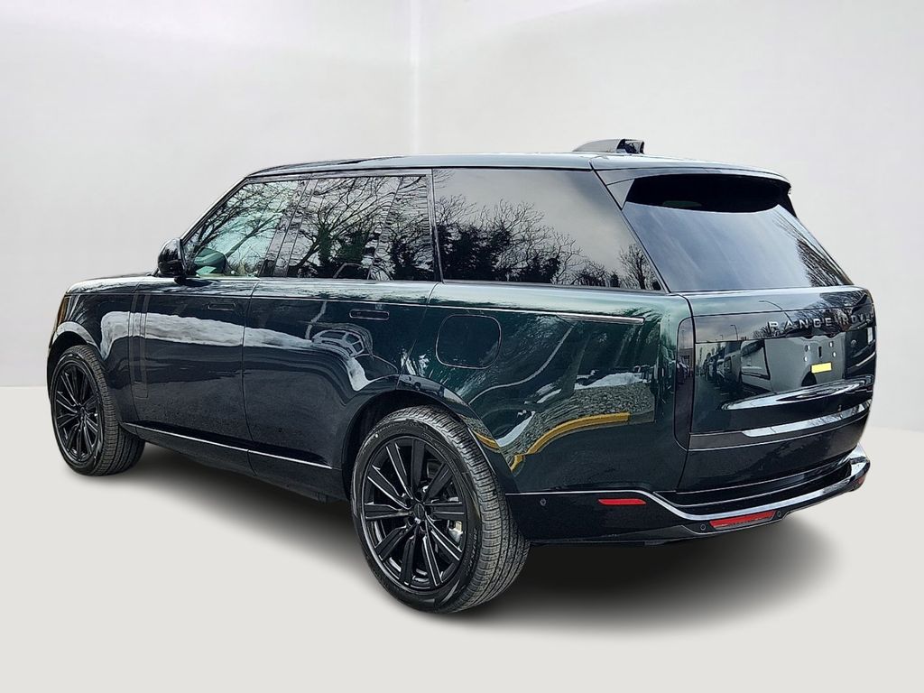 Thumbnail: 2026 Land Rover Range Rover - 4