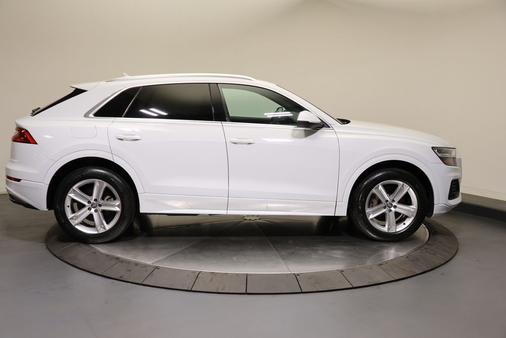 Thumbnail: 2019 Audi Q8 - 8