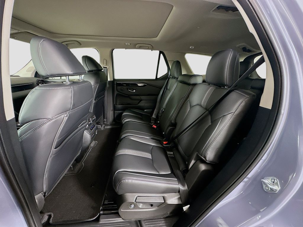 Thumbnail: 2025 Honda Pilot - 16