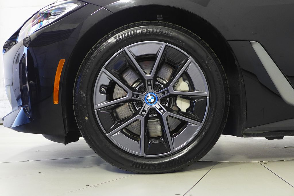 Thumbnail: 2024 BMW i4 - 5