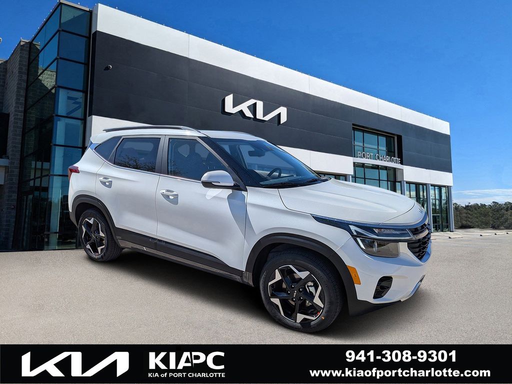 2026 Kia Seltos EX FWD