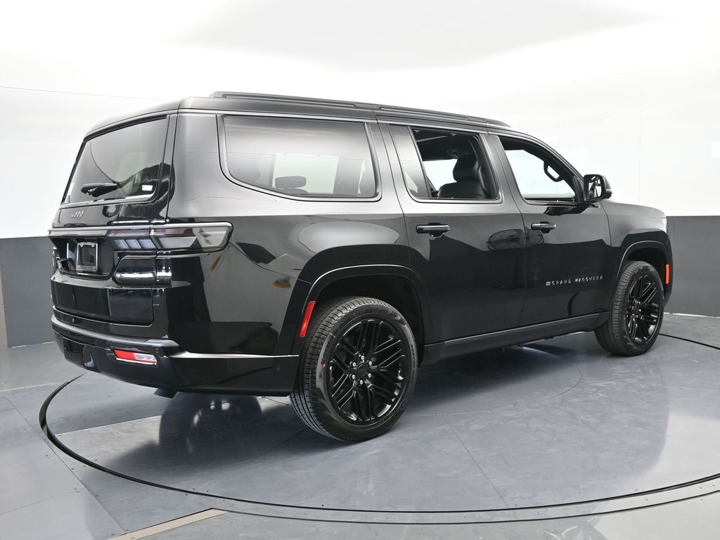 New 2026 High Gloss Black Jeep Limited image 6