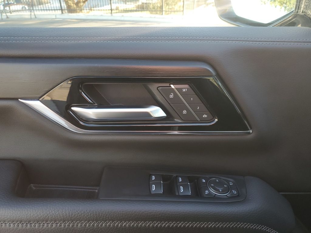 Used Car 2025 Gmc Yukon  Denali For Sale Under $80,000 In Austin, Texas