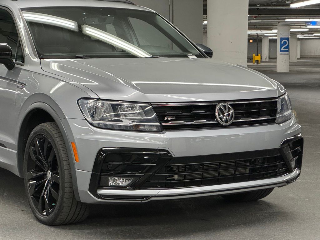 2021 Volkswagen Tiguan 2.0T SE R-Line Black 39