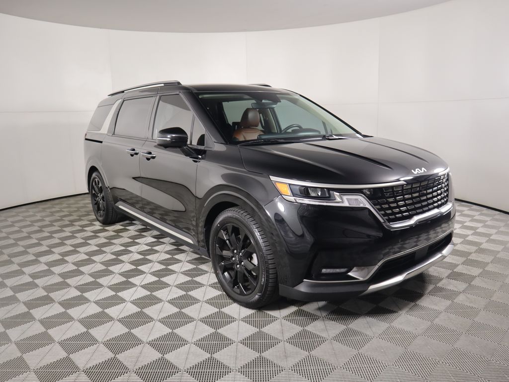 Thumbnail: 2024 Kia Carnival - 3