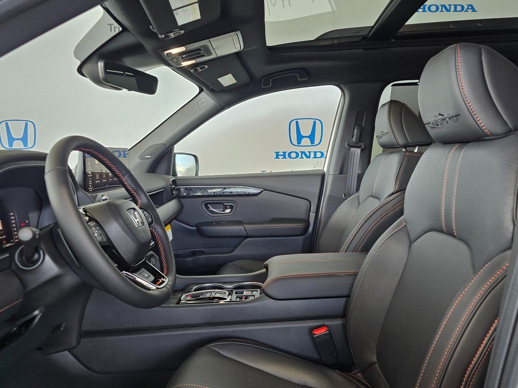Thumbnail: 2026 Honda Passport - 13