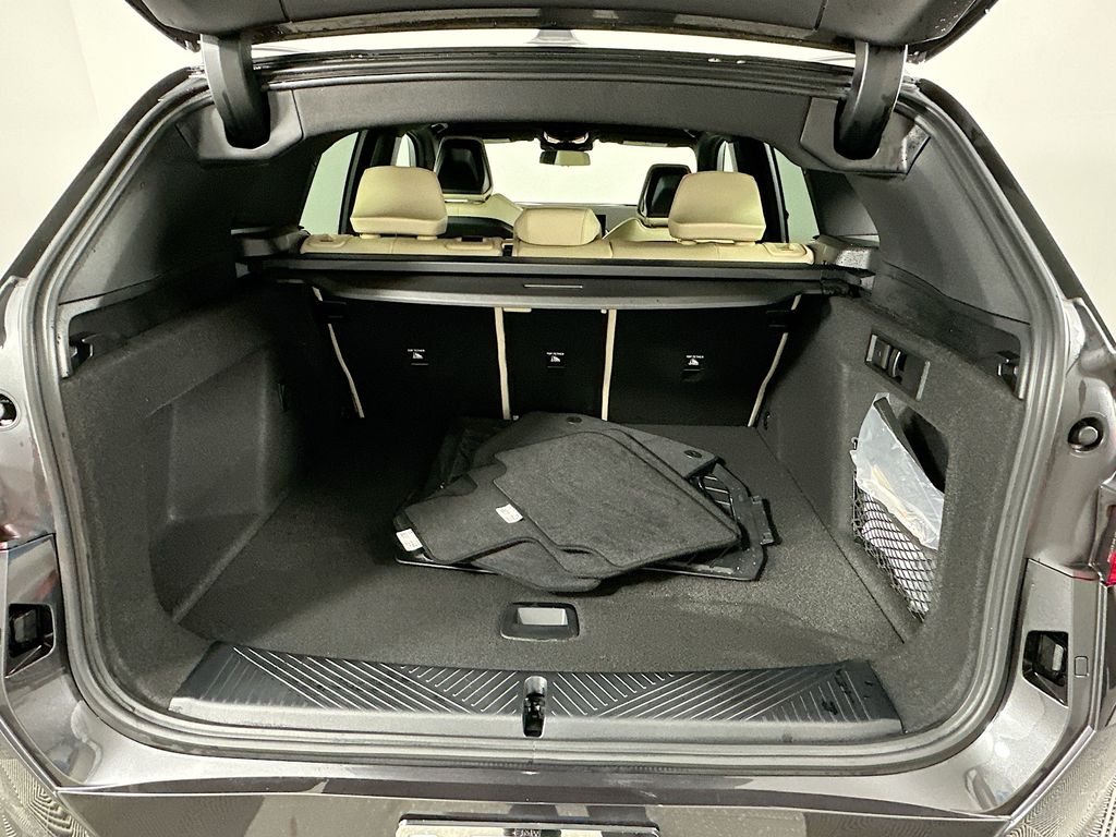 Thumbnail: 2025 BMW X3 - 25