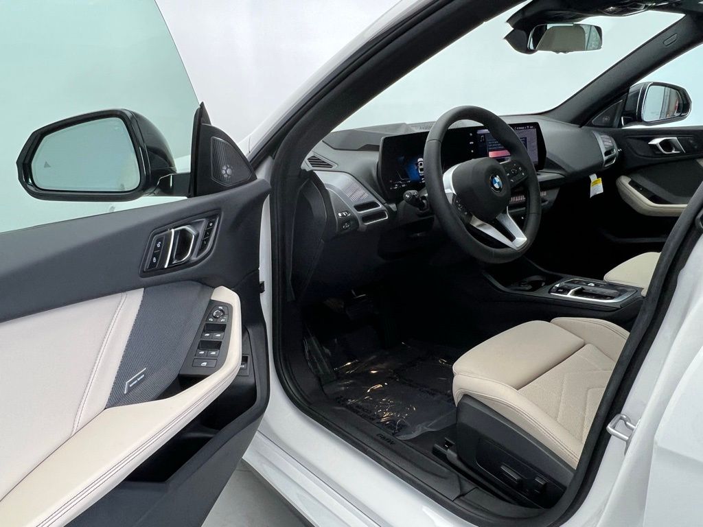 Thumbnail: 2026 BMW 2 Series - 20