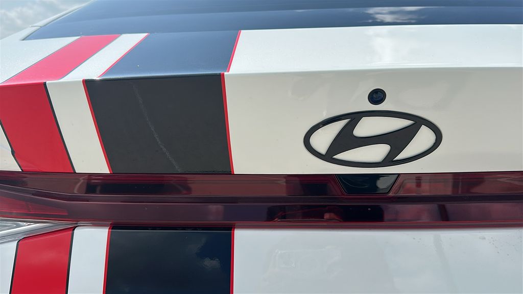 2026 Hyundai Elantra SE - 4
