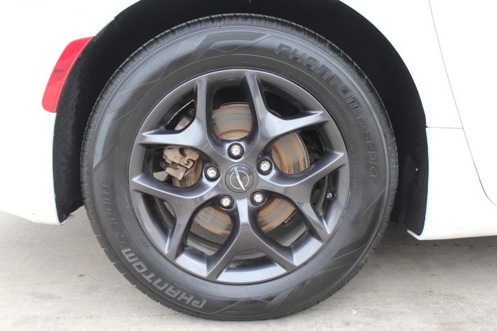 Used Car 2018 Chrysler Pacifica  Touring L Plus For Sale Under $15,000 In Georgetown, Texas