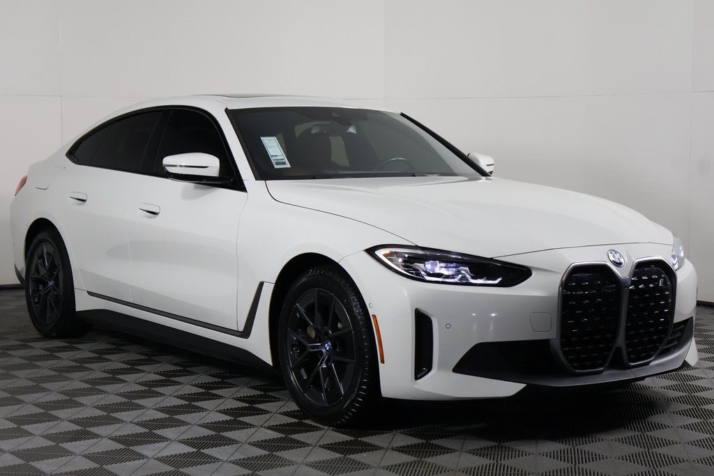 2023 BMW i4 eDrive35 3