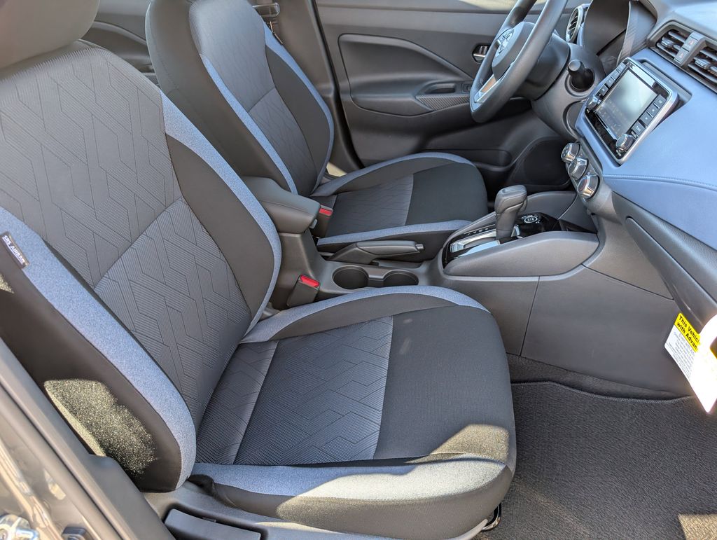 New 2025 Nissan Versa Sedan