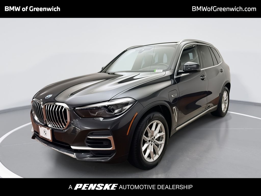 2022 BMW X5 xDrive45e -
                Greenwich, CT