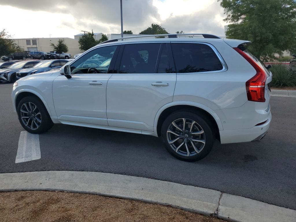 Used Car 2018 Volvo Xc90  T6 Momentum For Sale Under $20,000 In Austin, Texas