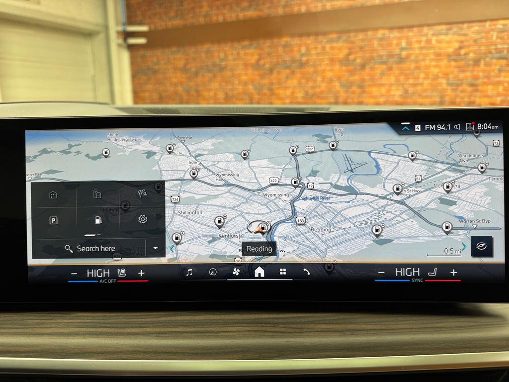 Certified Used 2024 White BMW xDrive40i image 20