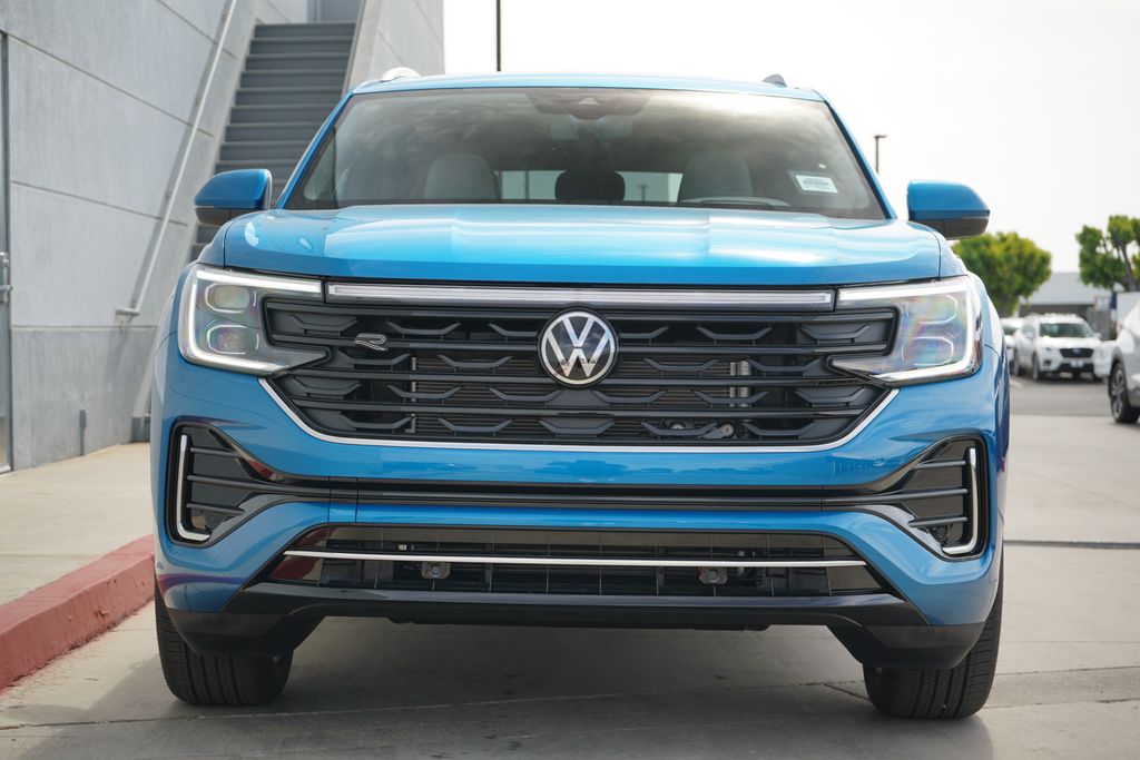 2024 Volkswagen Atlas Cross Sport 2.0T SEL R-Line 5