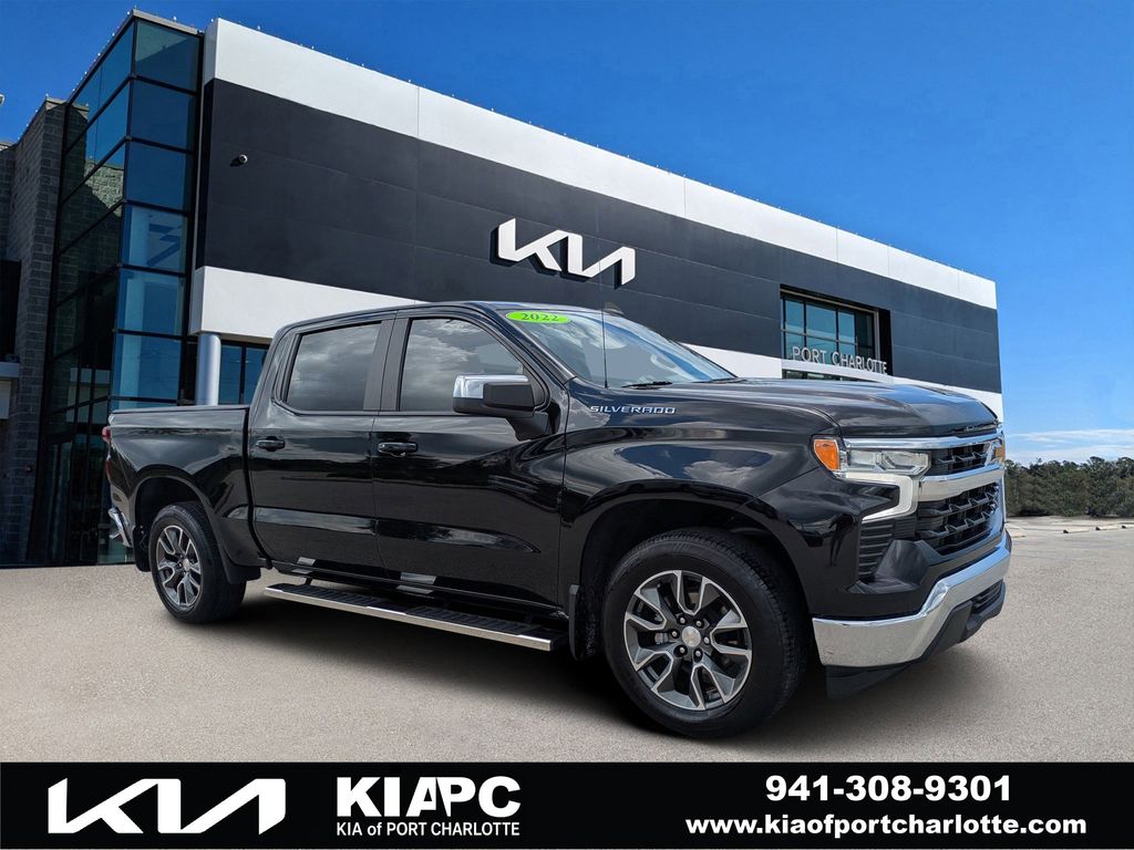 Black 2022 Chevrolet Silverado 1500 LT Crew Cab RWD Pickup Truck 4X2 Automatic