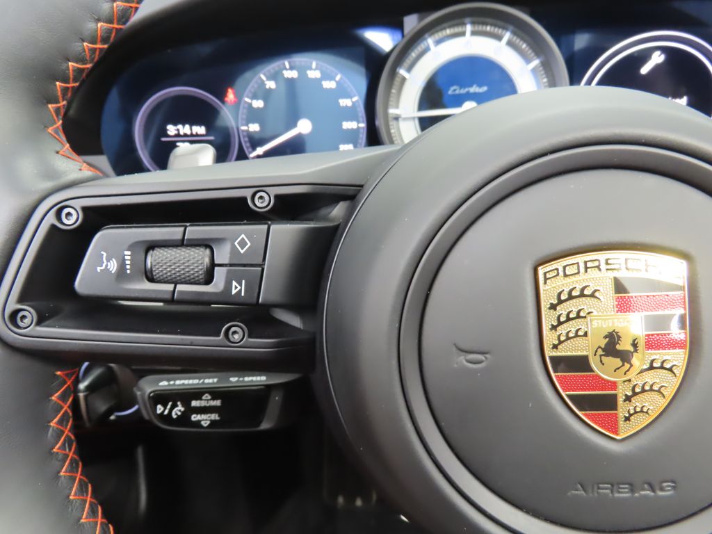 Thumbnail: 2022 Porsche 911 - 19