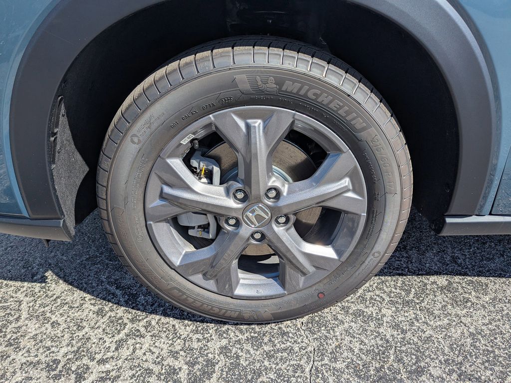 new 2026 Honda HR-V car, priced at $28,909