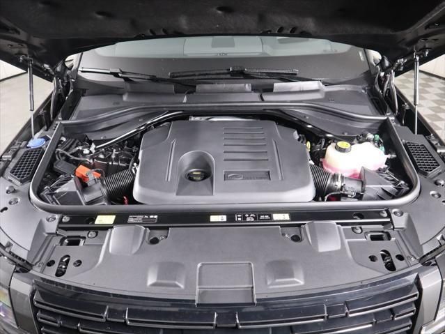 Thumbnail: 2026 Land Rover Range Rover - 31