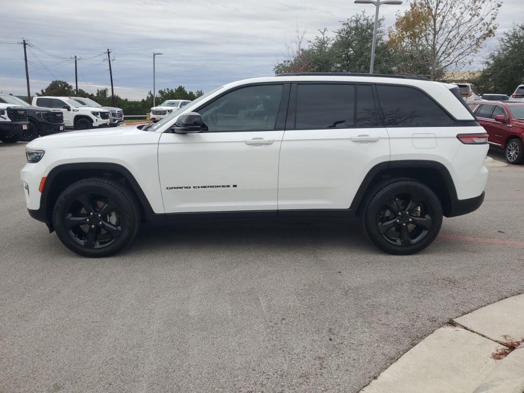 Used Car 2024 Jeep Grand Cherokee  Limited For Sale Under $35,000 In Austin, Texas