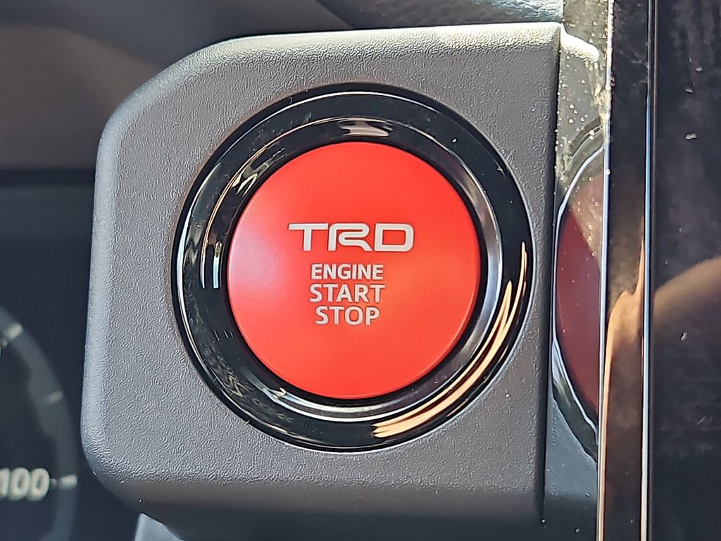 Thumbnail: 2025 Toyota Tacoma - 14