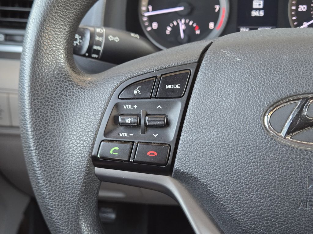 2017 Hyundai Tucson SE Silver at Traditions Chevrolet