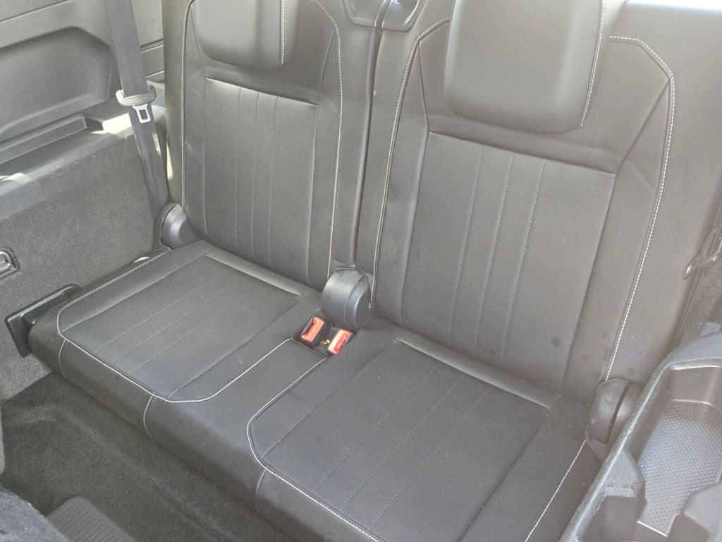 2023 Volkswagen Tiguan - $19,937