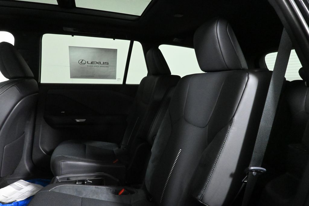 Thumbnail: 2025 Lexus TX - 4