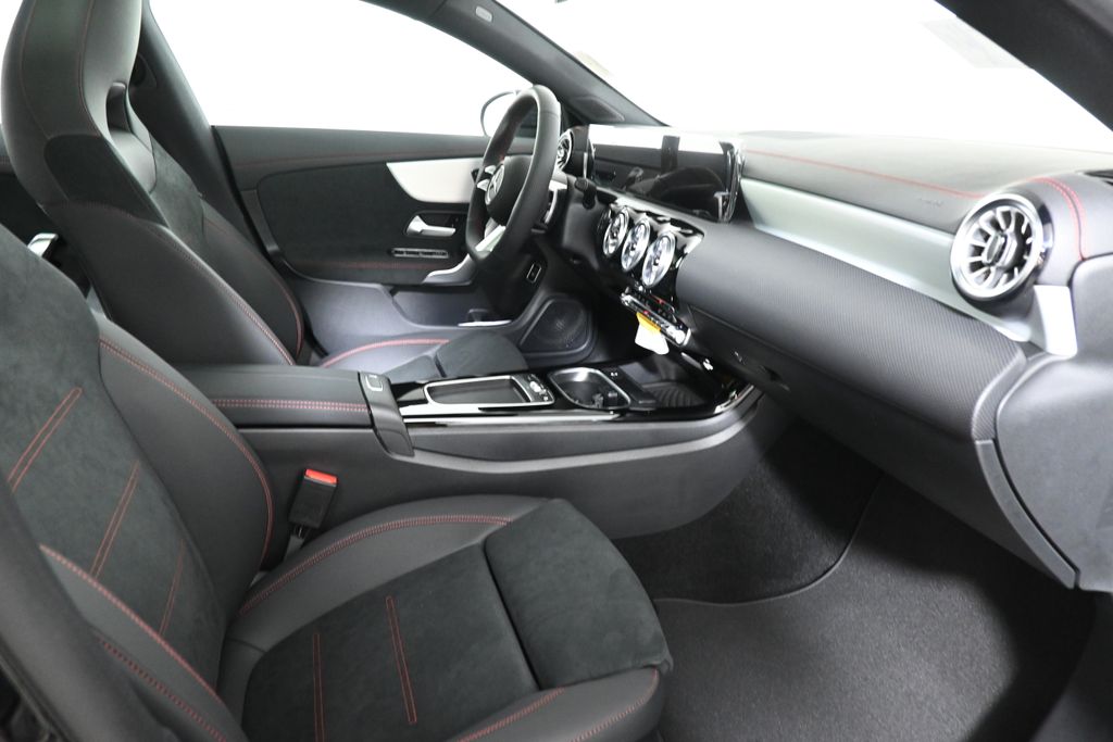 Thumbnail: 2026 Mercedes-Benz CLA - 21