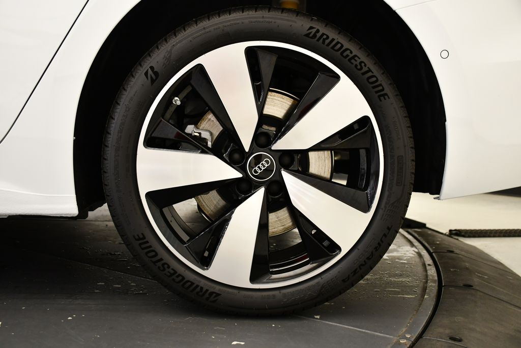 Thumbnail: 2025 Audi A5 - 15