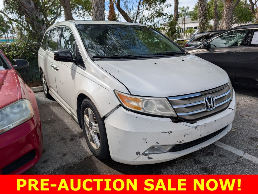 2012 Honda Odyssey Touring FWD