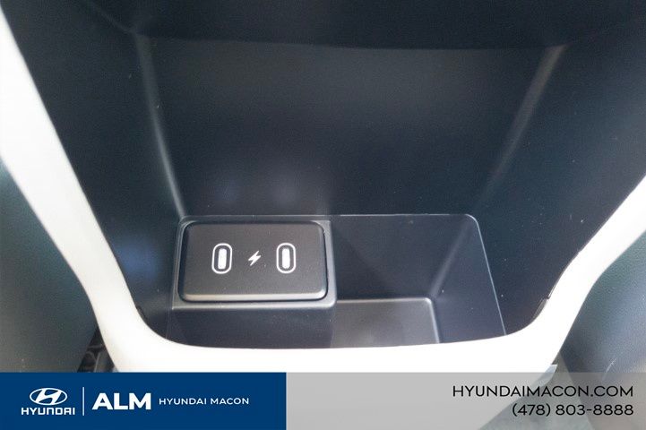 New 2026 White Hyundai SE image 22