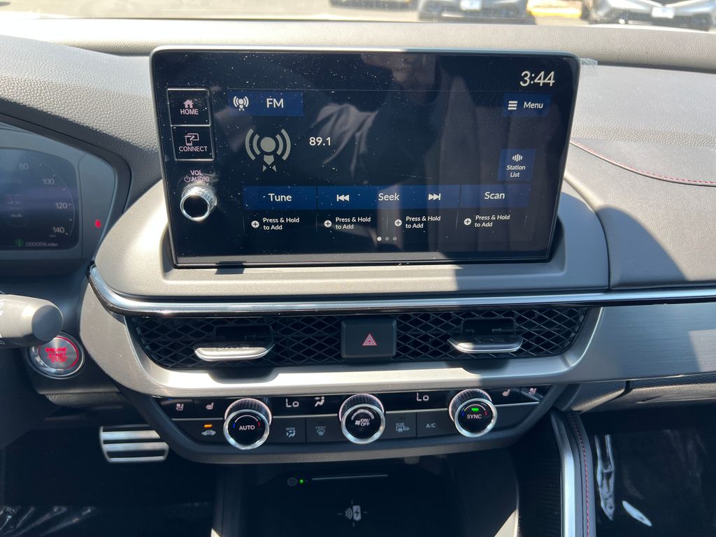 Thumbnail: 2025 Acura ADX - 18