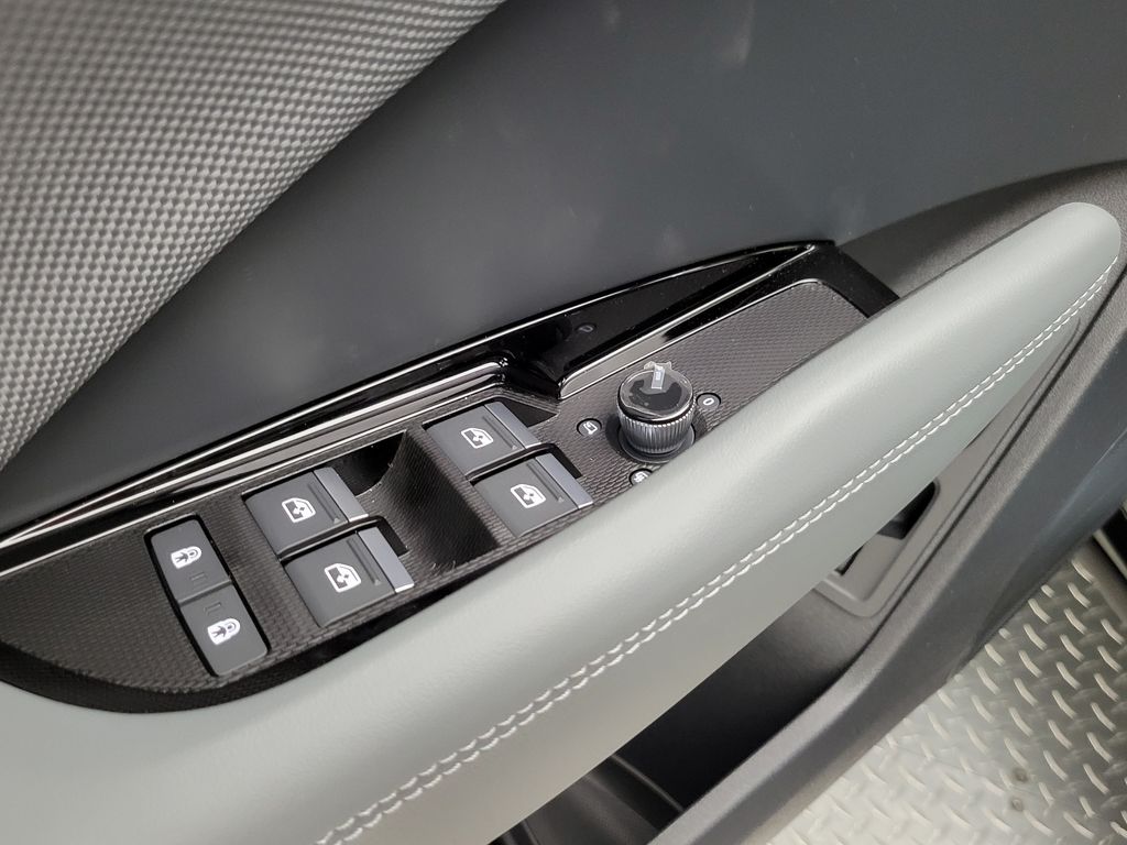 Thumbnail: 2026 Audi Q3 - 32
