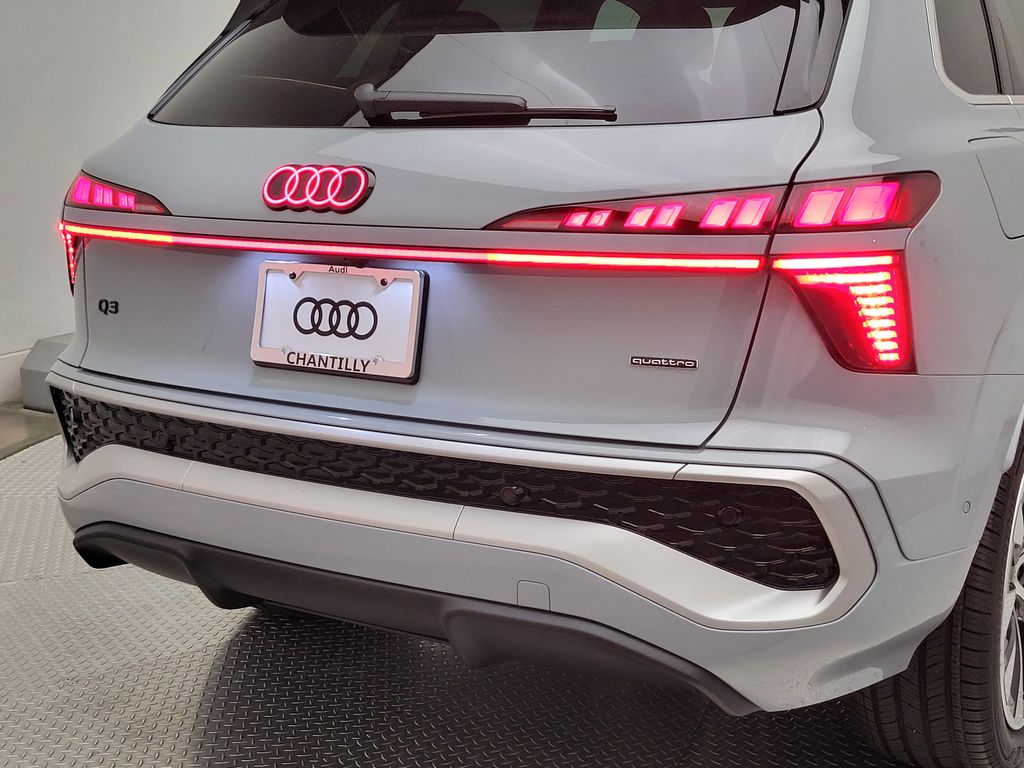 Thumbnail: 2026 Audi Q3 - 7