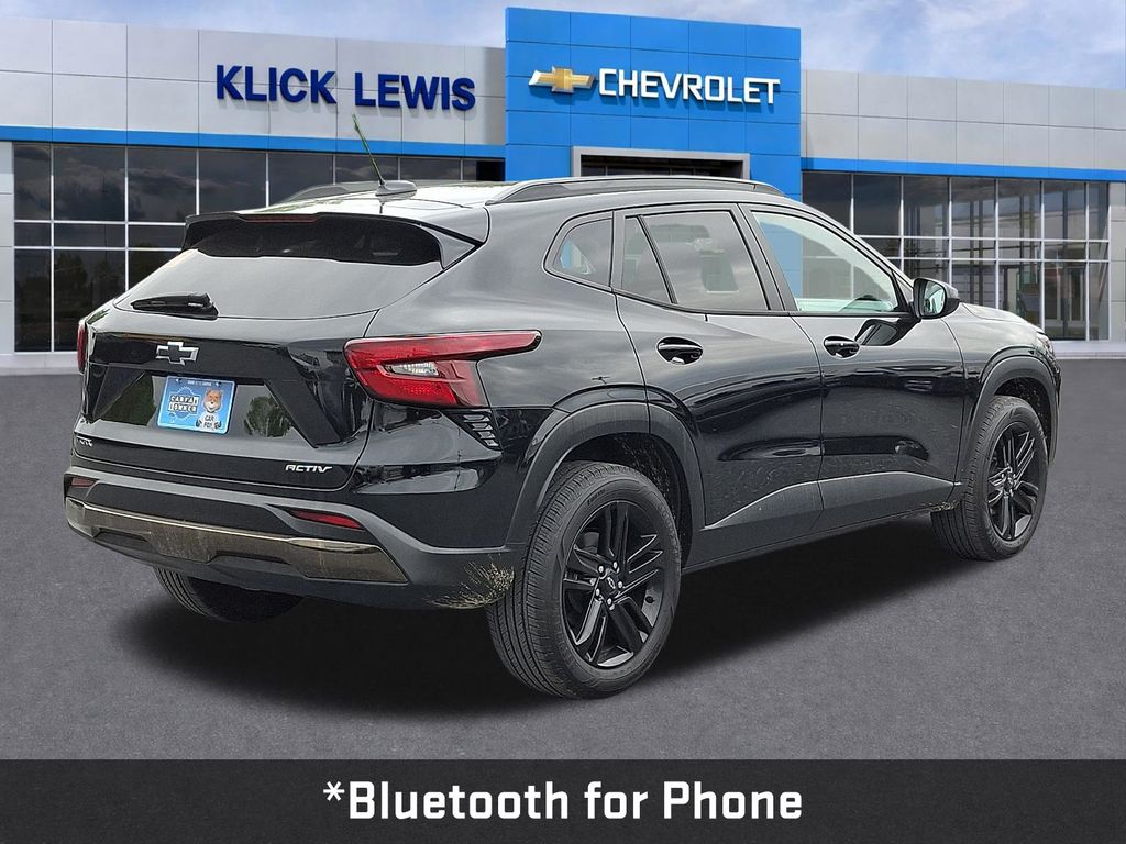 2024 Chevrolet Trax ACTIV Black at South Hills Kia