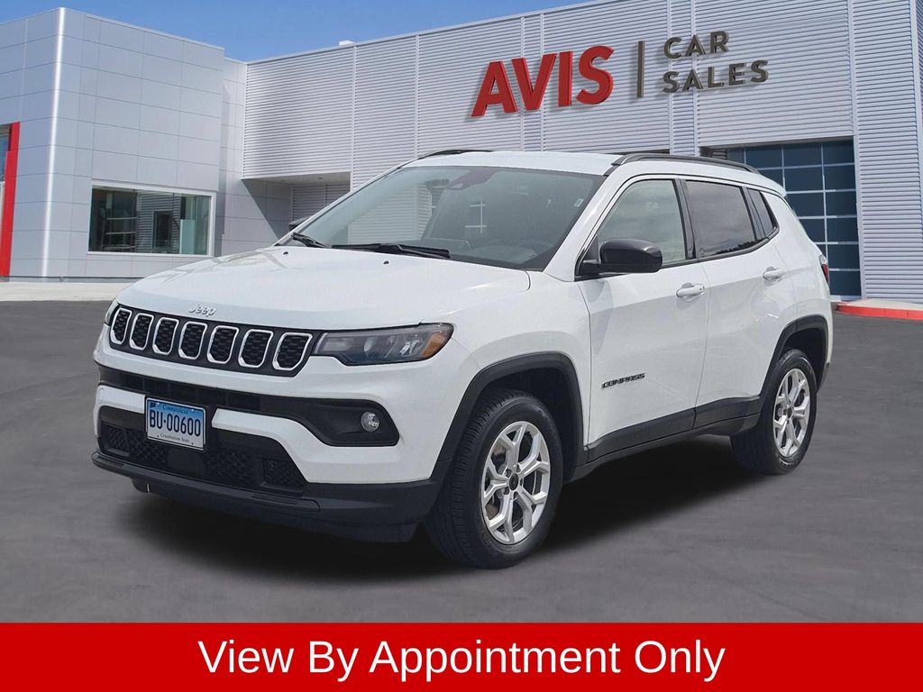 Bright White Clearcoat 2025 Jeep Compass SUV / Crossover Four-Wheel Drive 8-Speed Automatic