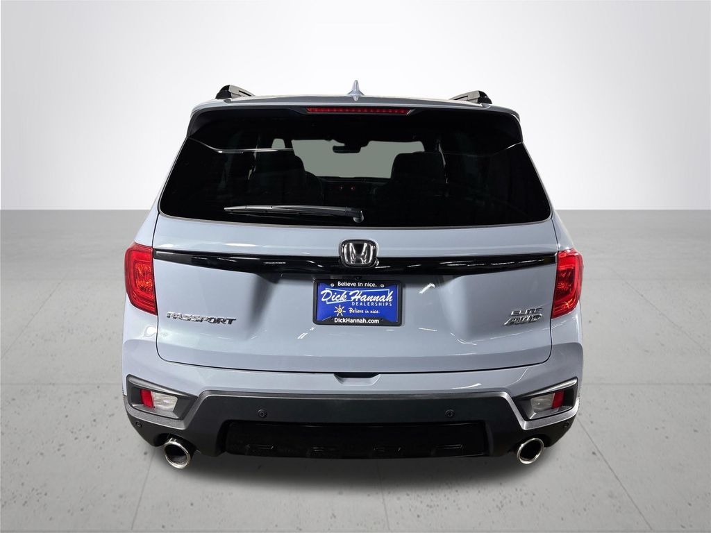 2023 Honda Passport Elite