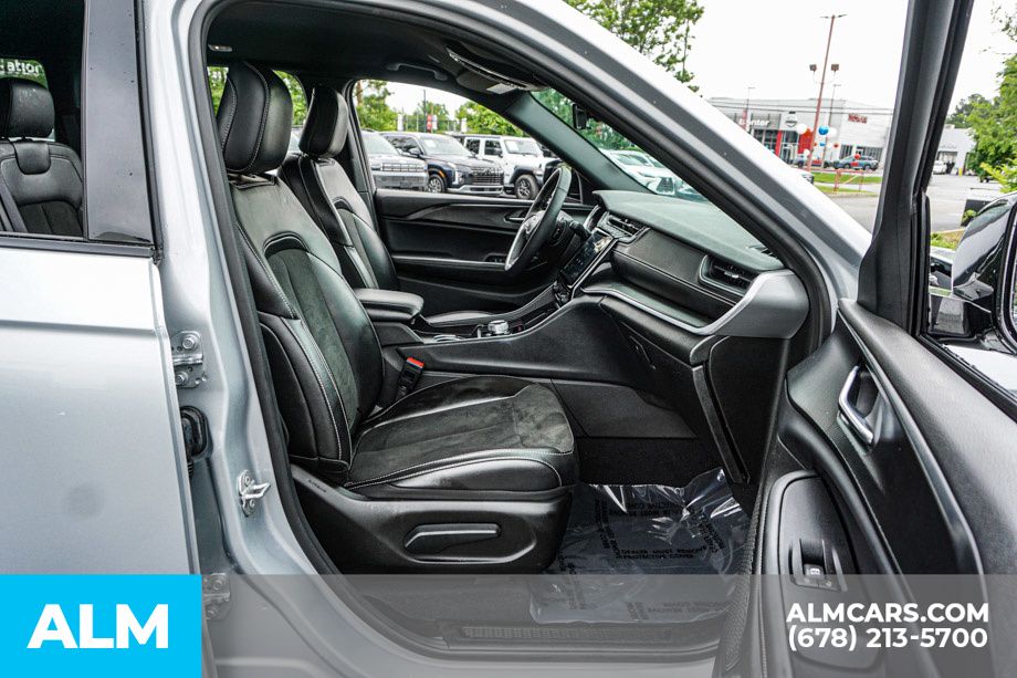 2025 Jeep Grand Cherokee Altitude - Photo 23