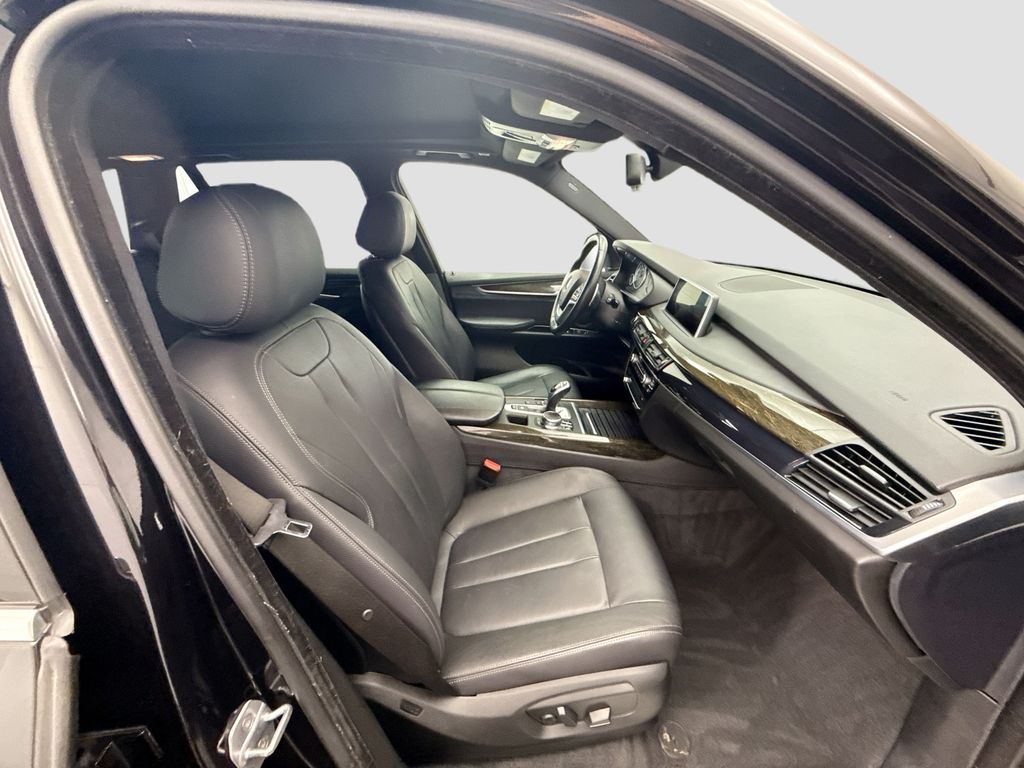 Thumbnail: 2018 BMW X5 - 19