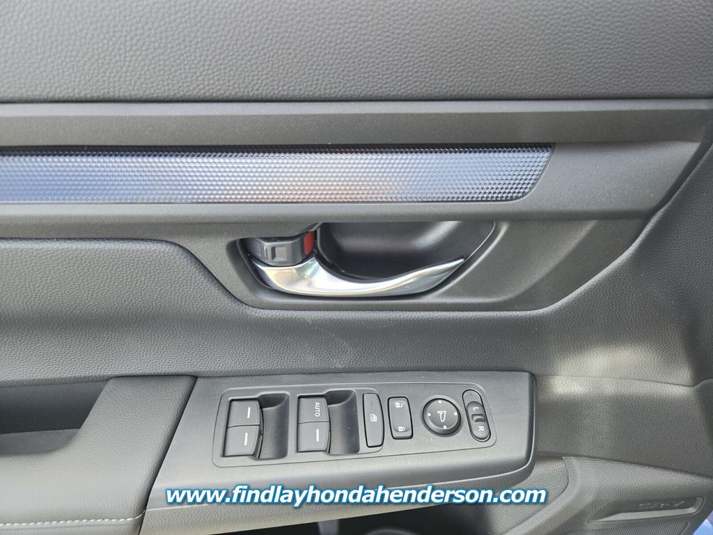 2025 Honda CR-V LX photo