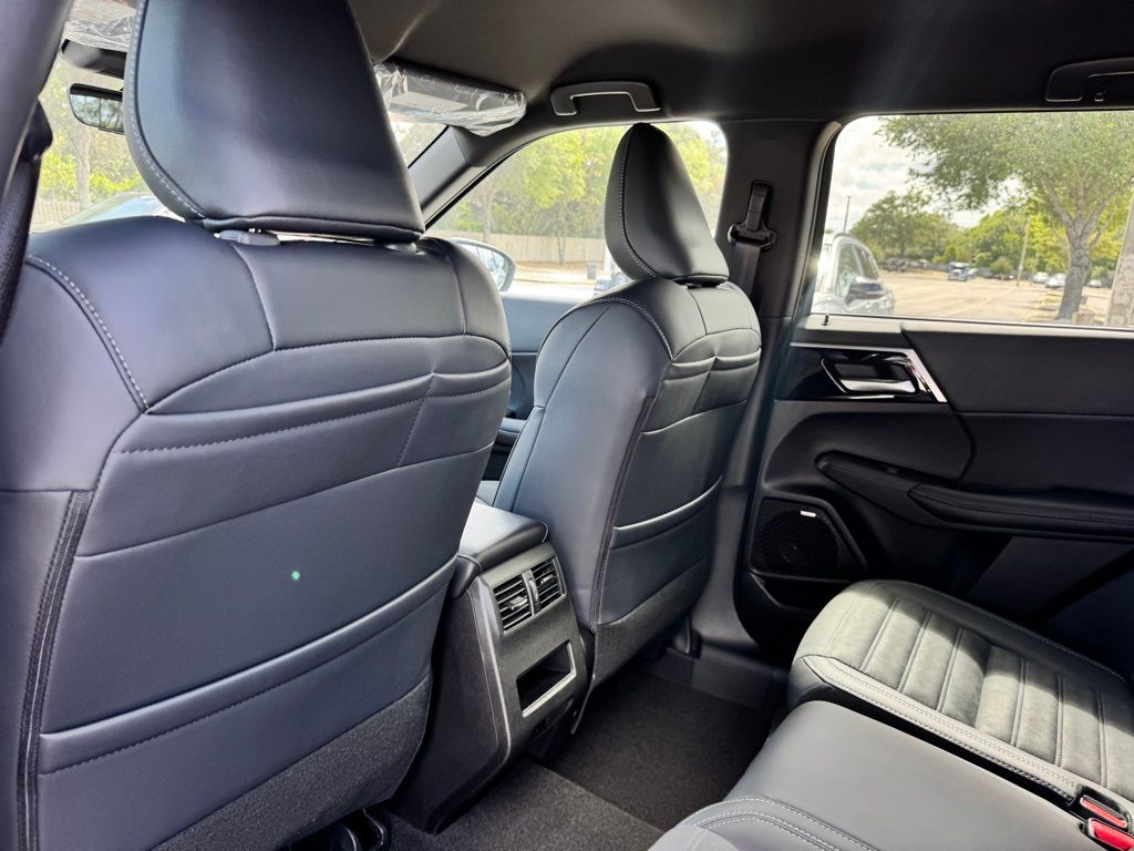 New 2026 Mitsubishi Outlander SUV