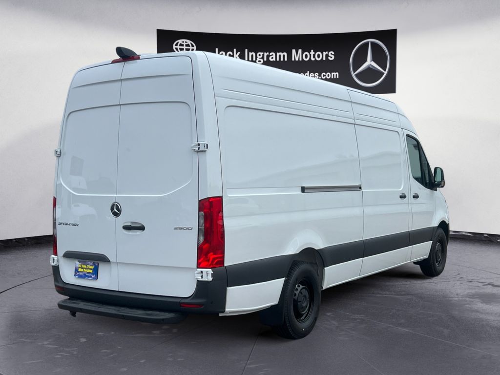 new 2026 Mercedes-Benz Sprinter 2500 car