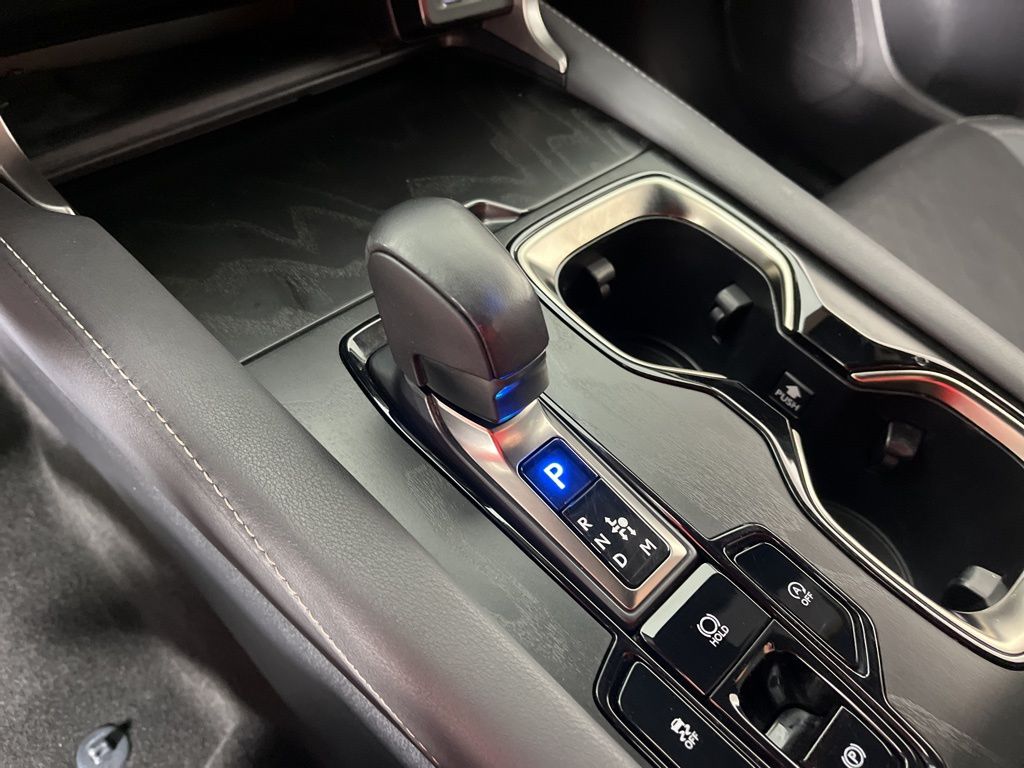 Thumbnail: 2024 Lexus RX - 32